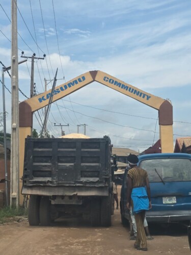 Kasumu Nigeria costruzione pozzo acqua potabile